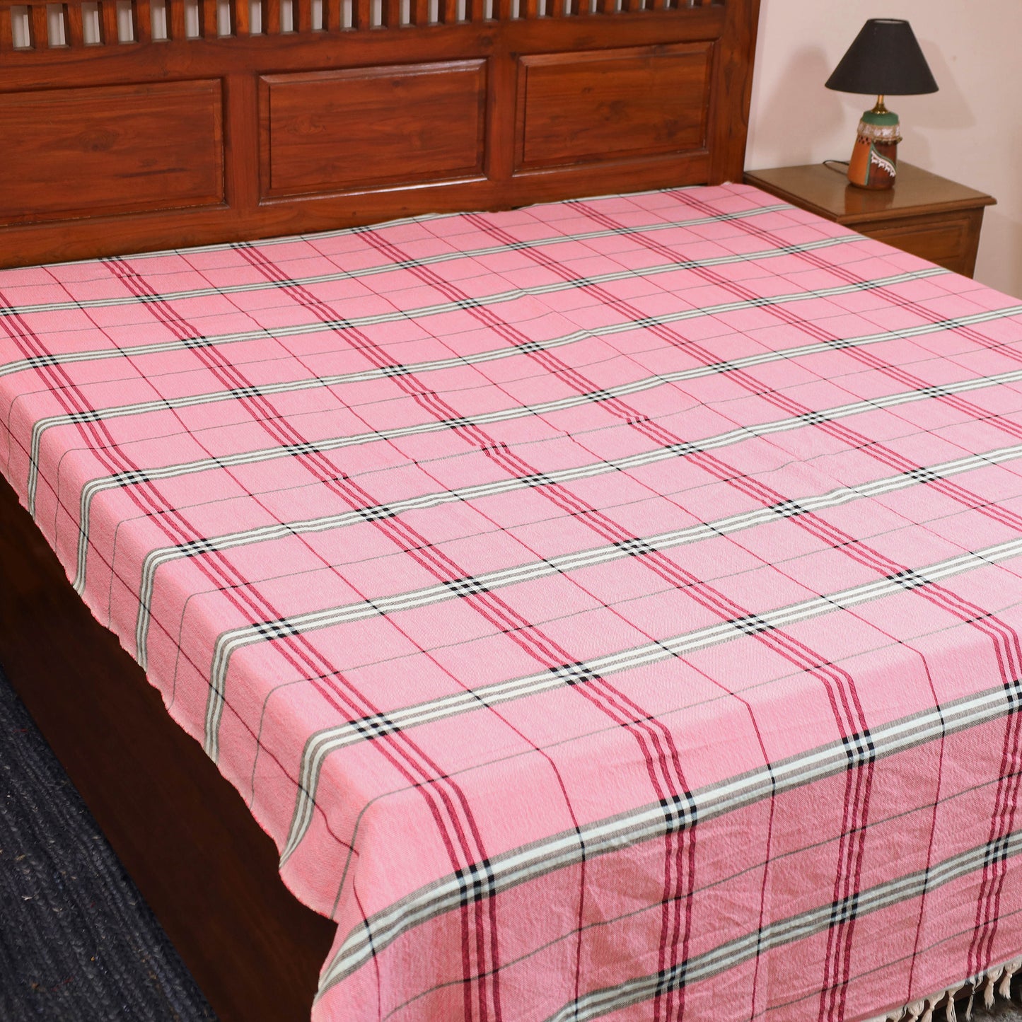 Double handloom cotton bed sheet (108 x 90 in) 29