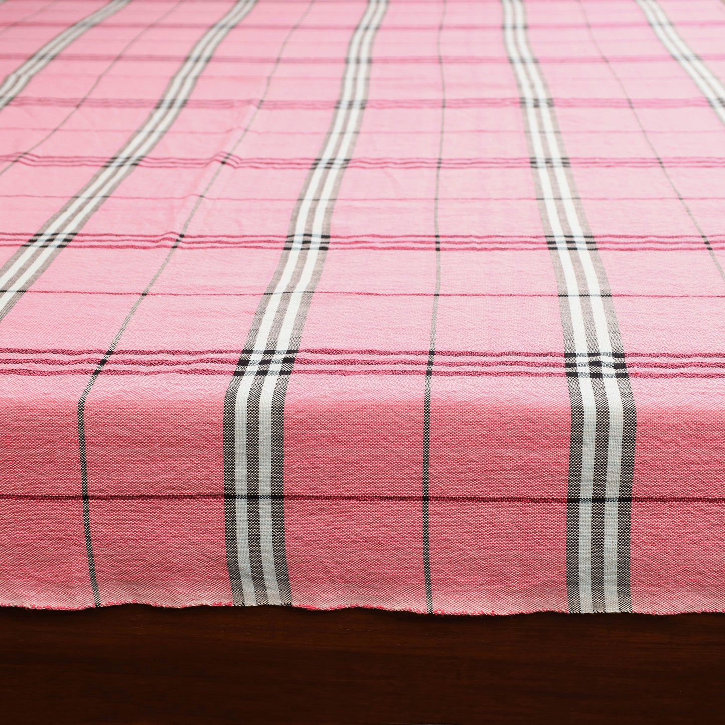 Double handloom cotton bed sheet (108 x 90 in) 29