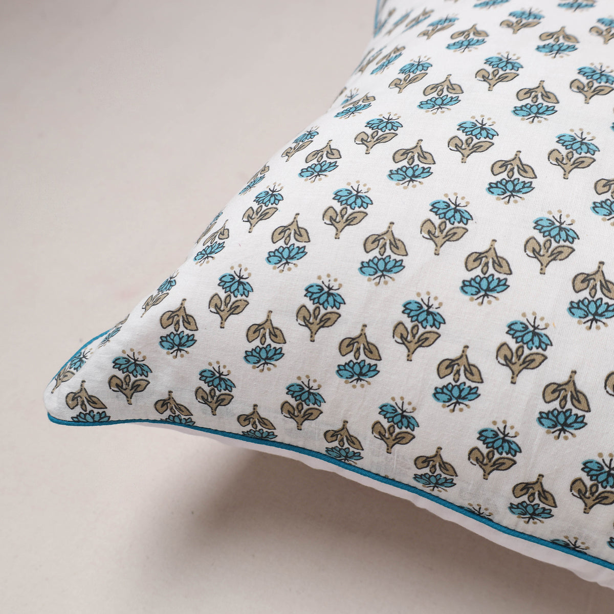 Sanganeri floral print cushion cover (16 x 16 in) 192