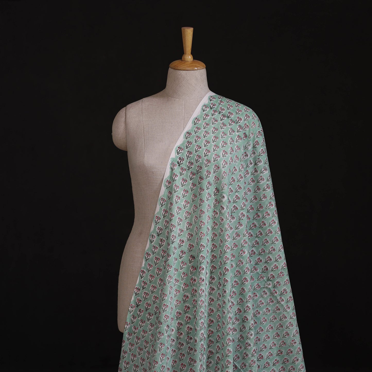 Hand Block Sanganeri Pure Cotton Floral Print Fabric 02