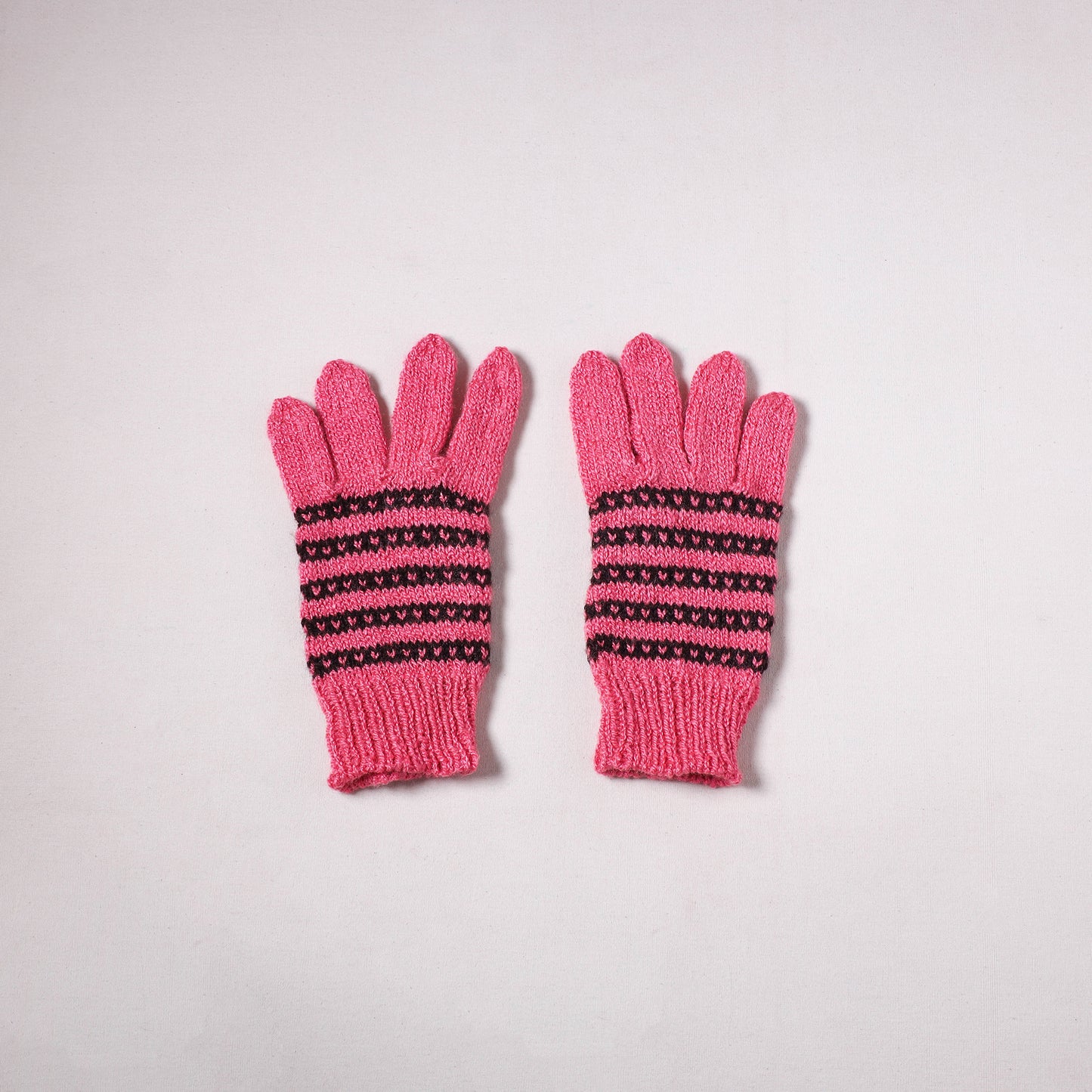Kumaun Hand Knitted Acrylic Woolen Hand Gloves for Winter (Adult) 02