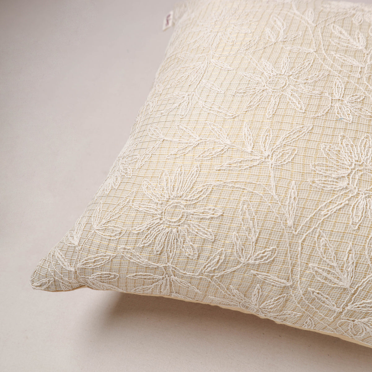 Running Stitch Plain Cushion Cover (16 x 16 in) 277