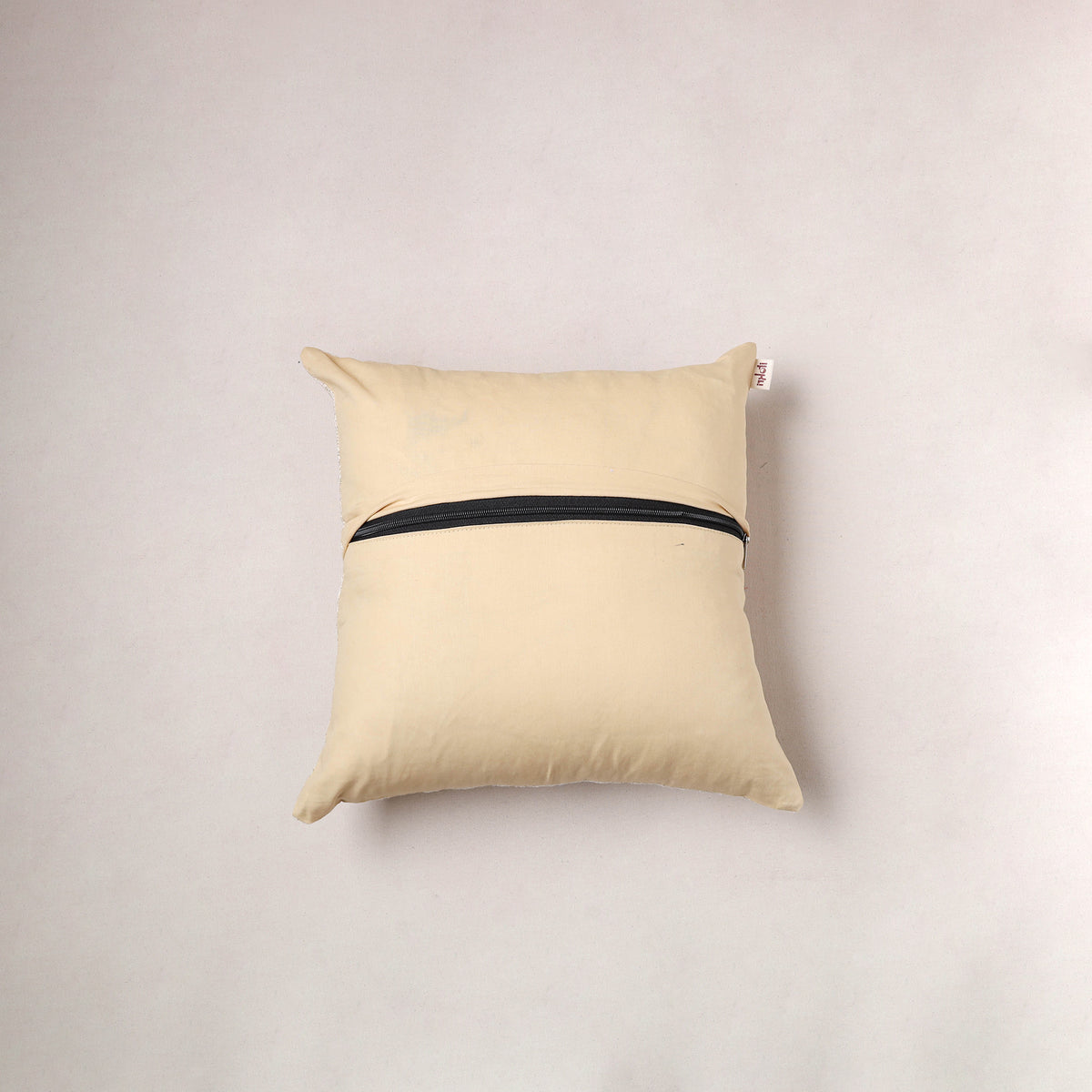 Running Stitch Plain Cushion Cover (16 x 16 in) 277