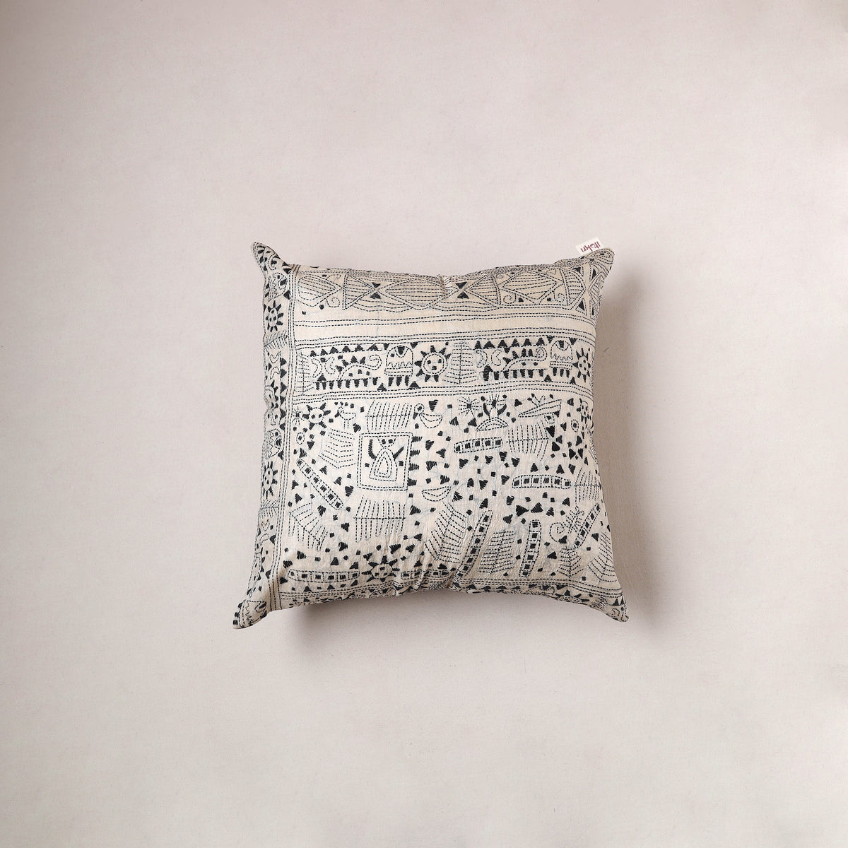 Running Stitch Plain Cushion Cover (16 x 16 in) 278