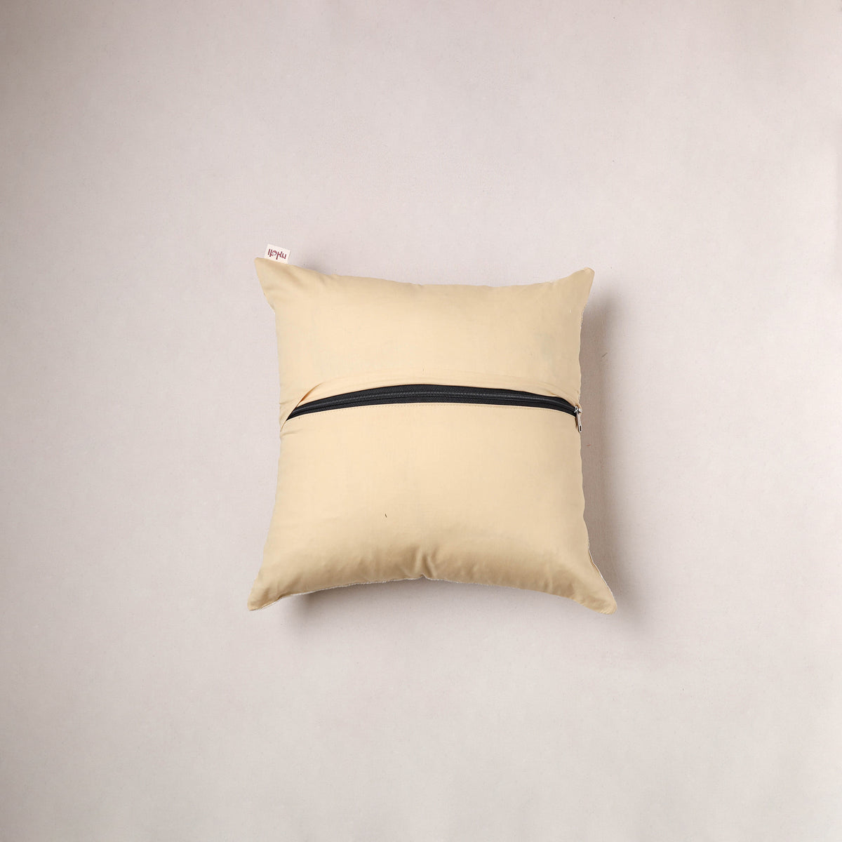 Running Stitch Plain Cushion Cover (16 x 16 in) 279