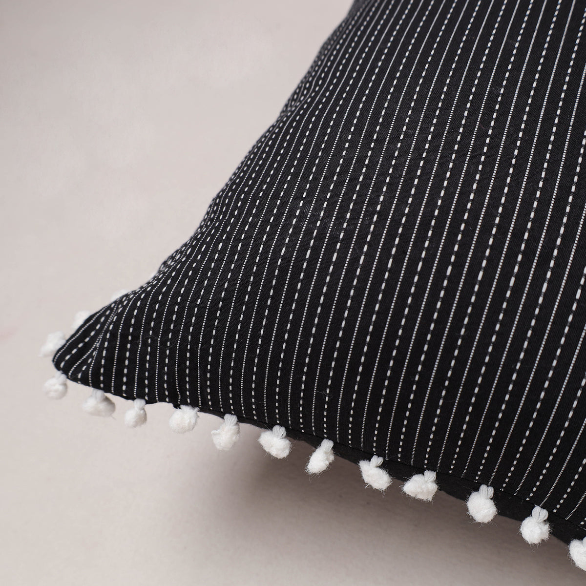 Running Stitch Plain Cushion Cover with Pom Pom (16 x 16 in) 289