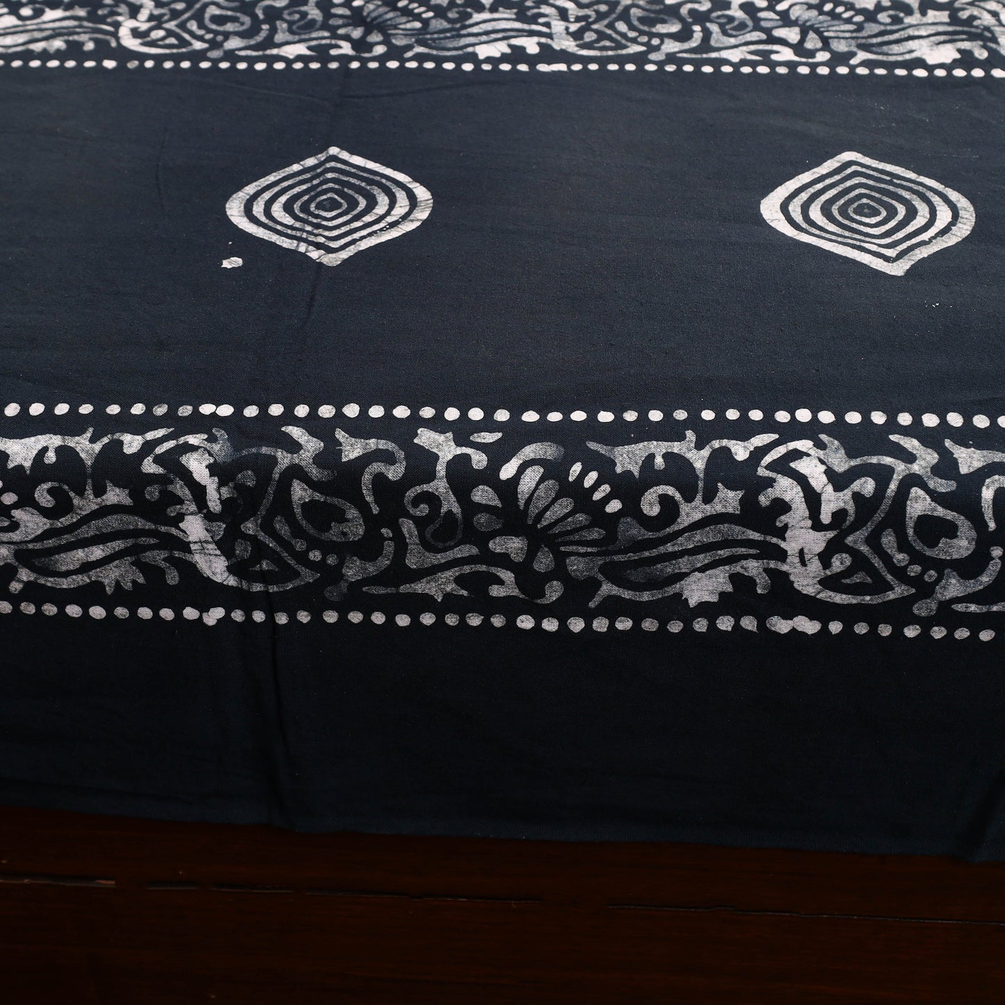 Cotton Double Hand Batik Print Bed Sheet Set 51