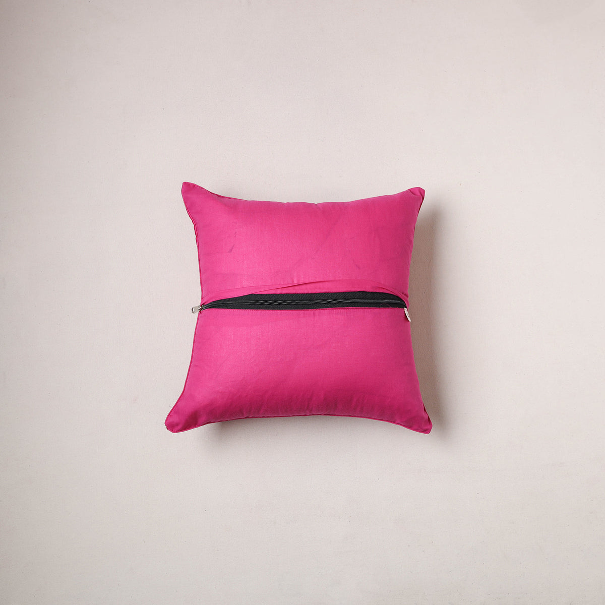 Polka Dot Cushion Cover (16 x 16 in) 296
