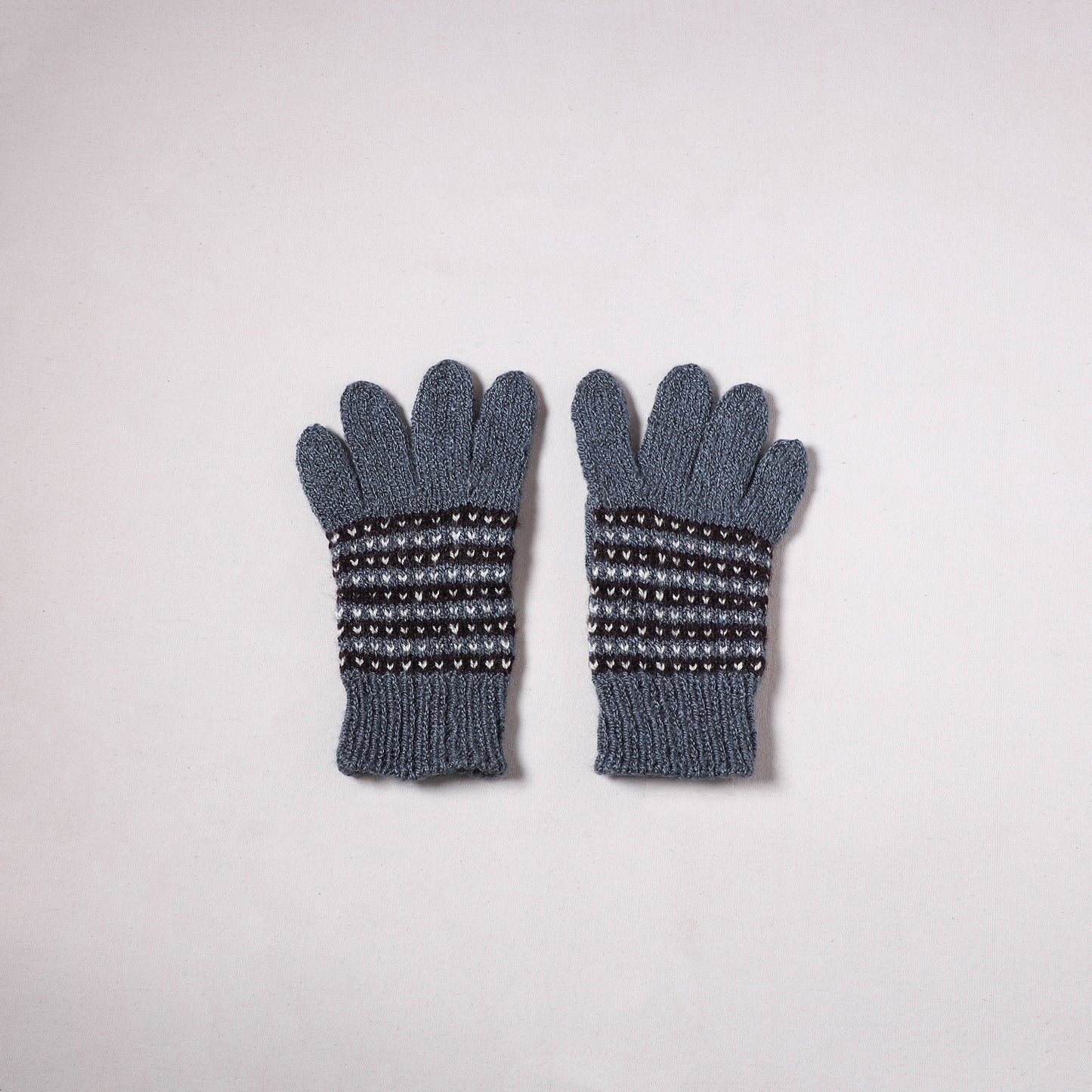 Kumaun Hand Knitted Acrylic Woolen Hand Gloves for Winter (Adult) 39