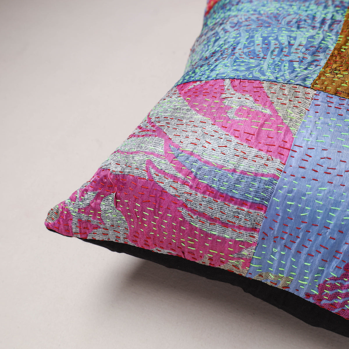 Tagai Patchwork Cushion Cover (16 x 16 in) 302
