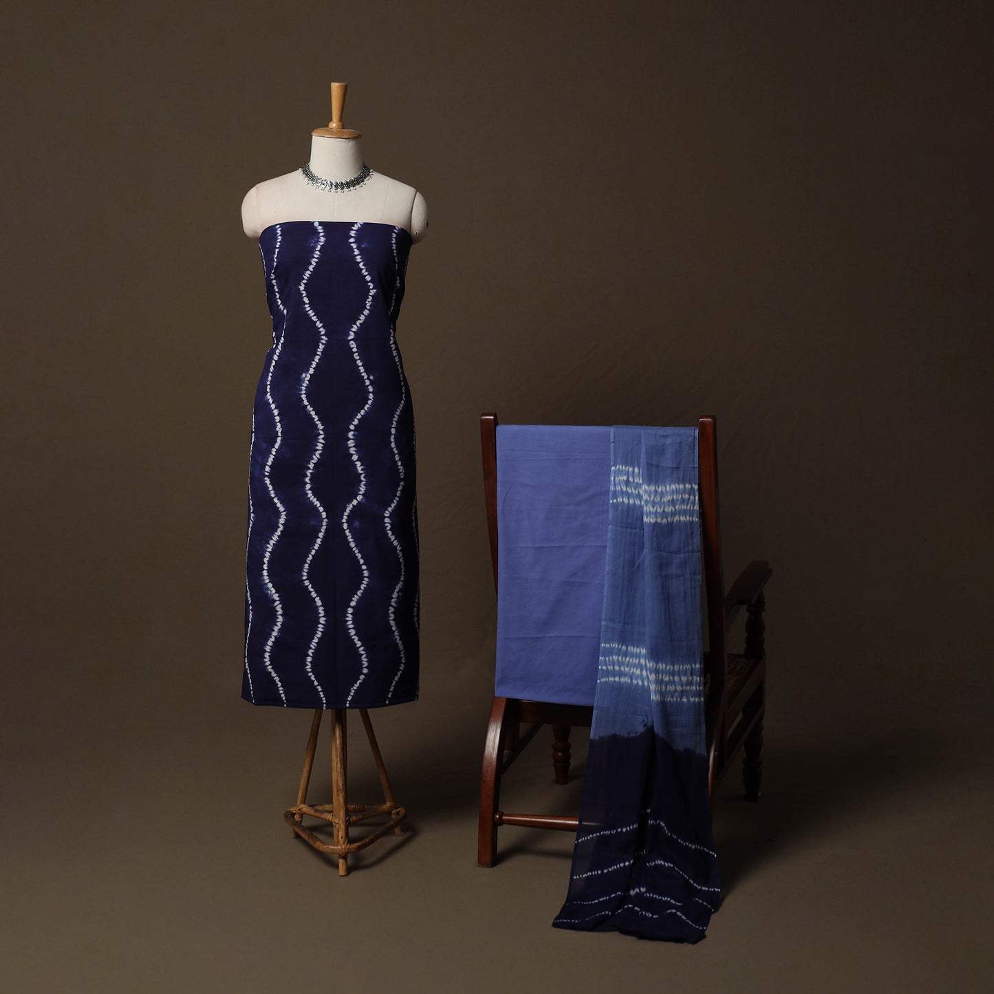 Shibori Tie-Dye Cotton 3pc Unstitched Dress Material Suit Set 04