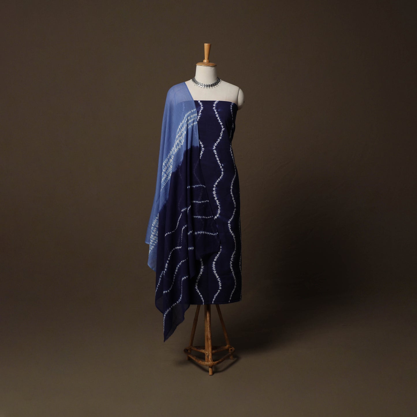 Shibori Tie-Dye Cotton 3pc Unstitched Dress Material Suit Set 04