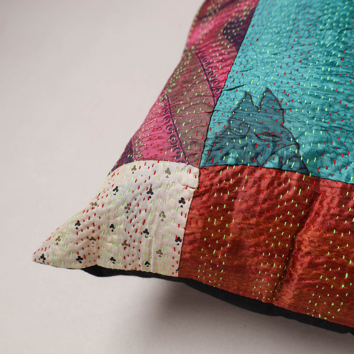 Tagai Patchwork Cushion Cover (16 x 16 in) 311