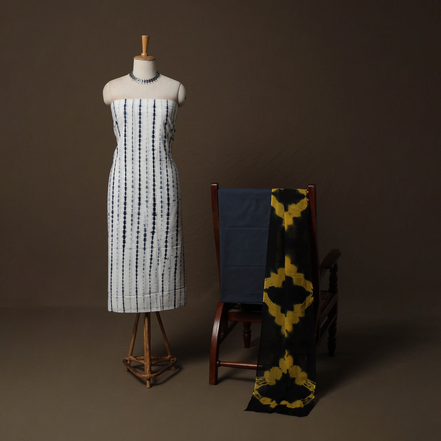 Shibori Tie-Dye Cotton 3pc Unstitched Dress Material Suit Set 08