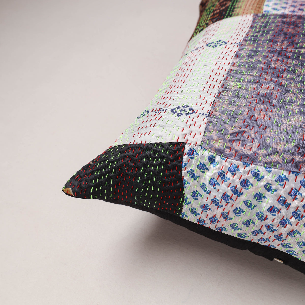 Tagai Patchwork Cushion Cover (16 x 16 in) 324