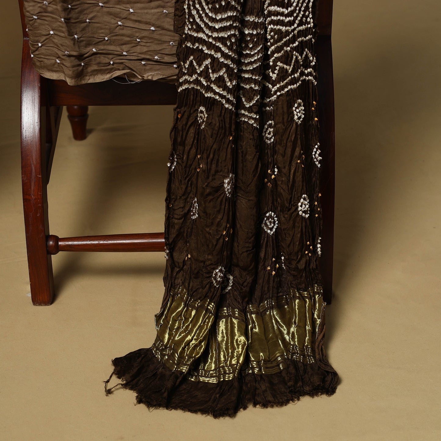 Kutch Tie-Dye Bandhani Modal Silk 3pc Unstitched Dress Material 53