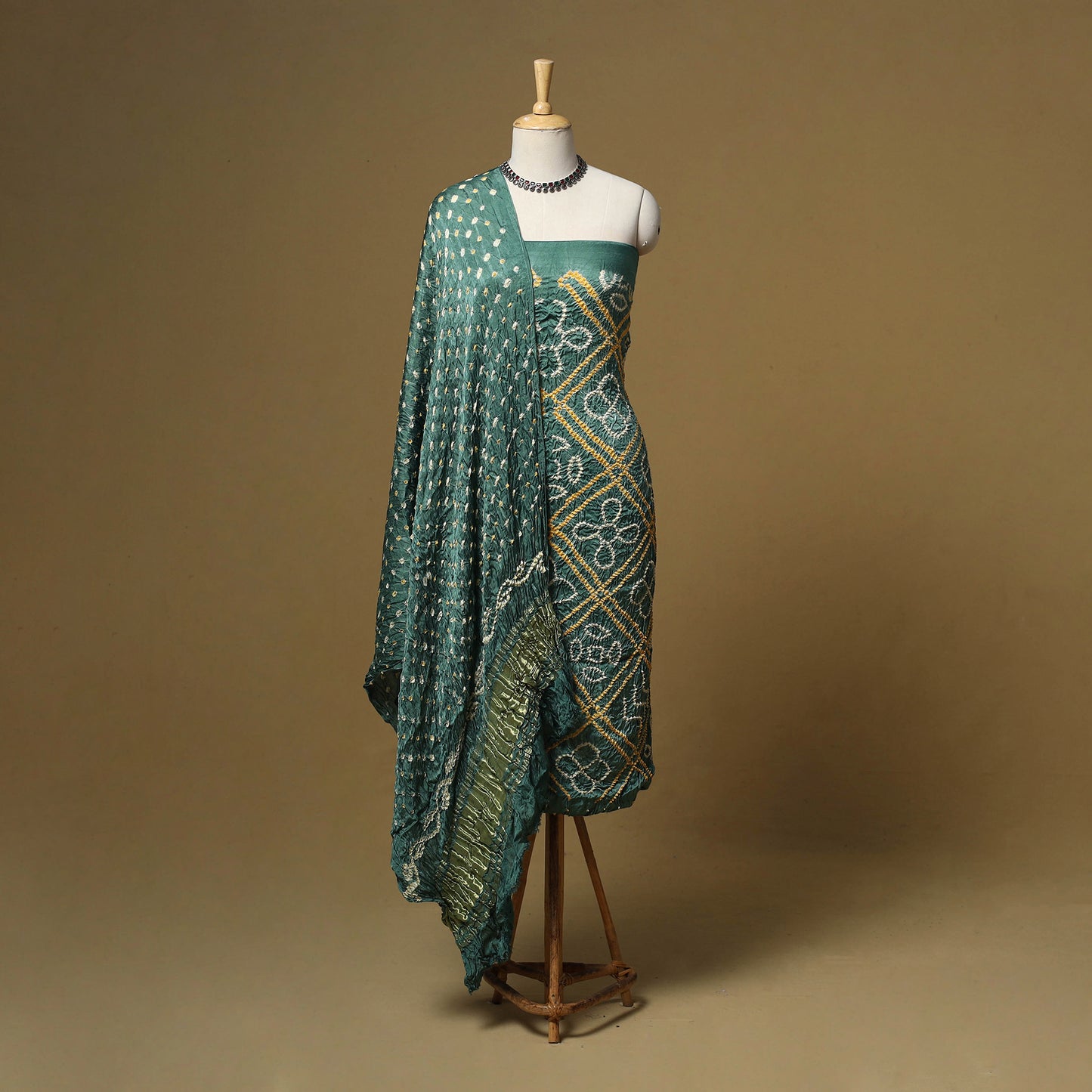 Kutch Tie-Dye Bandhani Modal Silk 3pc Unstitched Dress Material 55