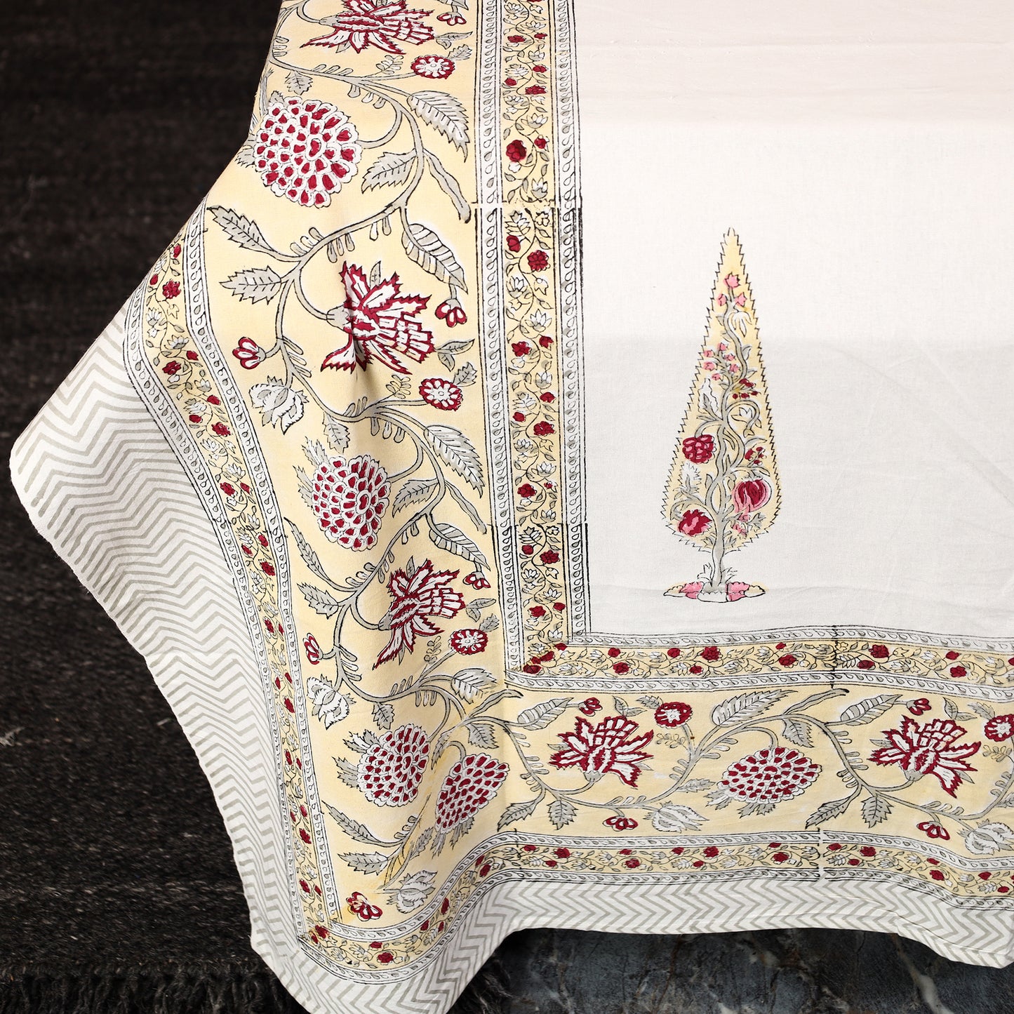 White - Sanganeri Block Printed Cotton Double Bed Cover with Pillow Covers (90 x 108 in) 26