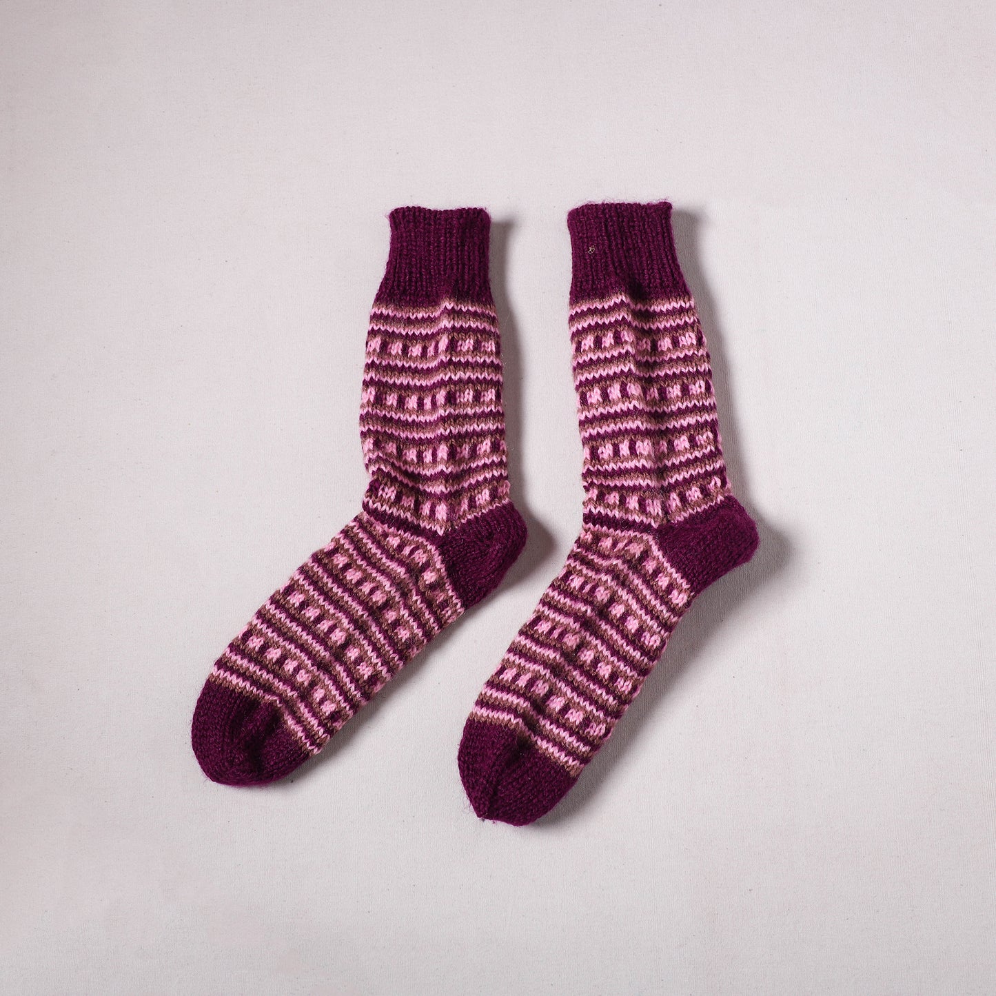 Acrylic Woolen Socks for Winter, Hand Knitted in Kumaun (Adults) 14
