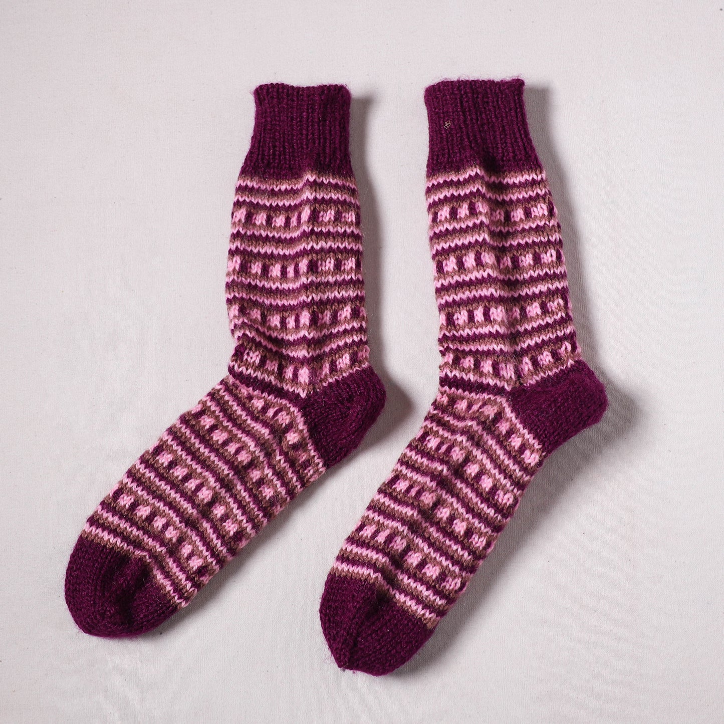 Acrylic Woolen Socks for Winter, Hand Knitted in Kumaun (Adults) 14