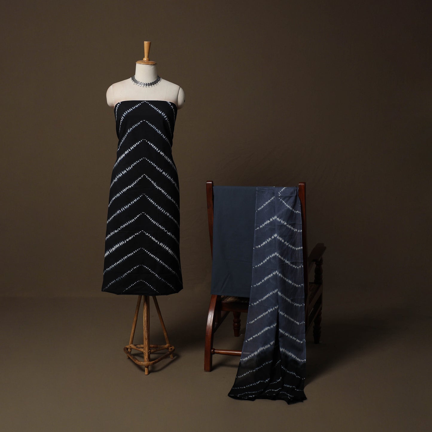 Shibori Tie-Dye Cotton 3pc Unstitched Dress Material Suit Set 19