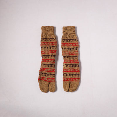 Acrylic Woolen Socks for Winter, Hand Knitted in Kumaun (Adults) 22