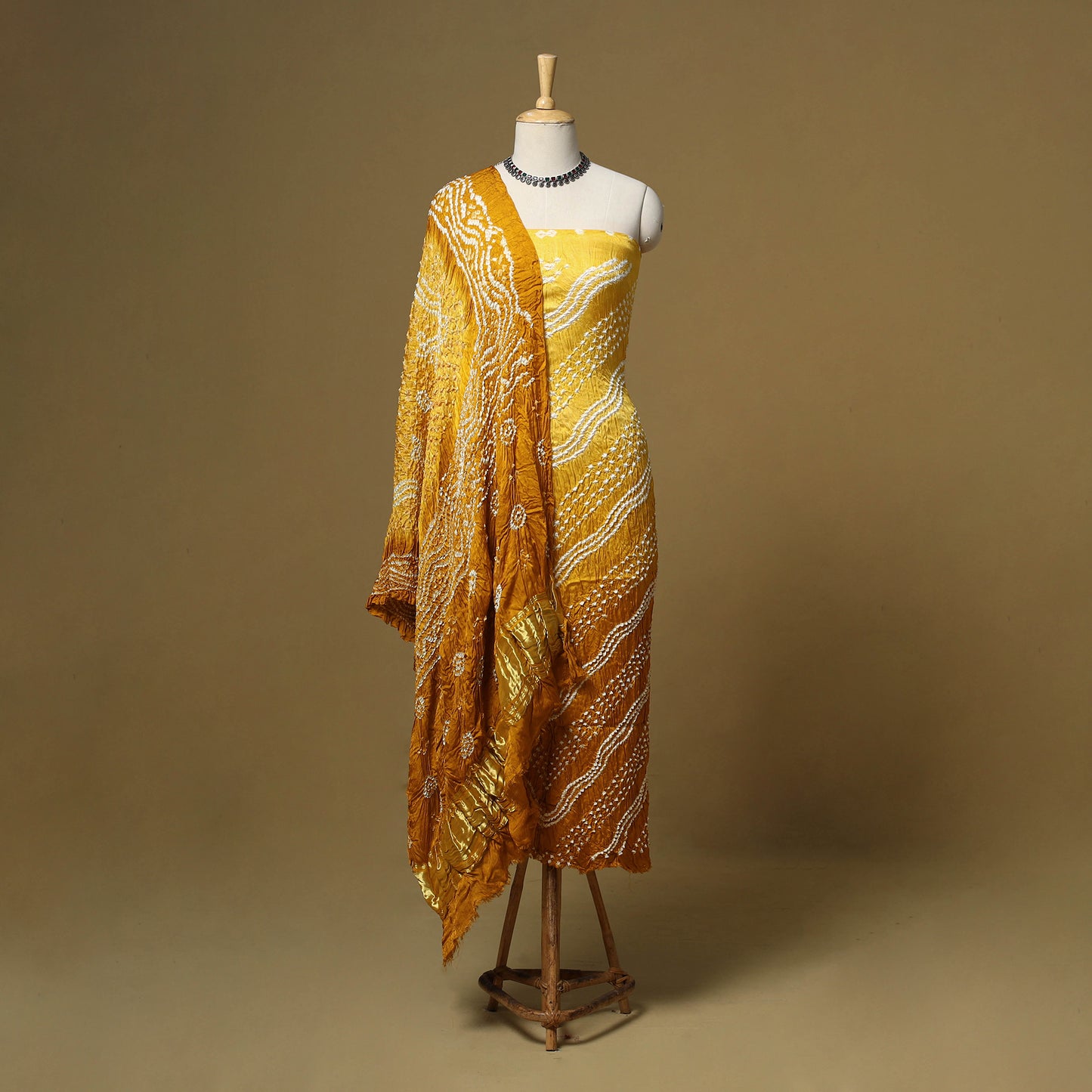 Kutch Tie-Dye Bandhani Modal Silk 3pc Unstitched Dress Material 62