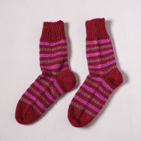 Acrylic Woolen Socks for Winter, Hand Knitted in Kumaun (Adults) 35
