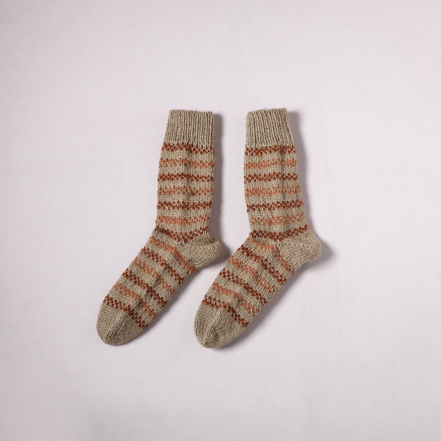 Acrylic Woolen Socks for Winter, Hand Knitted in Kumaun (Adults) 39