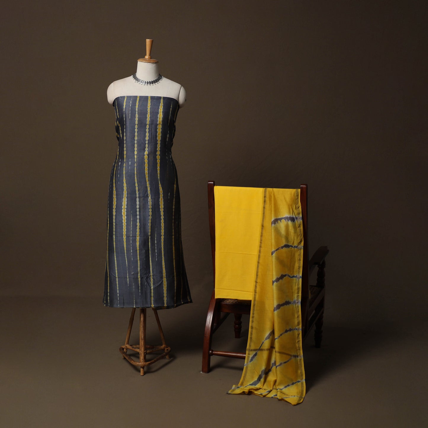 Shibori Tie-Dye Chanderi Silk 3pc Unstitched Dress Material Suit Set 29