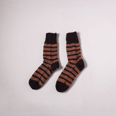 Acrylic Woolen Socks for Winter, Hand Knitted in Kumaun (Adults) 48
