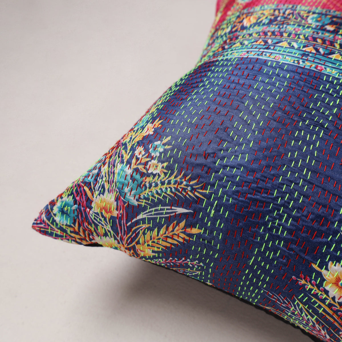 Tagai Patchwork Cushion Cover (16 x 16 in) 383