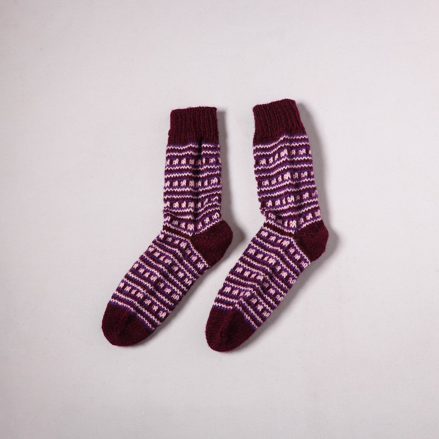 Acrylic Woolen Socks for Winter, Hand Knitted in Kumaun (Adults) 50