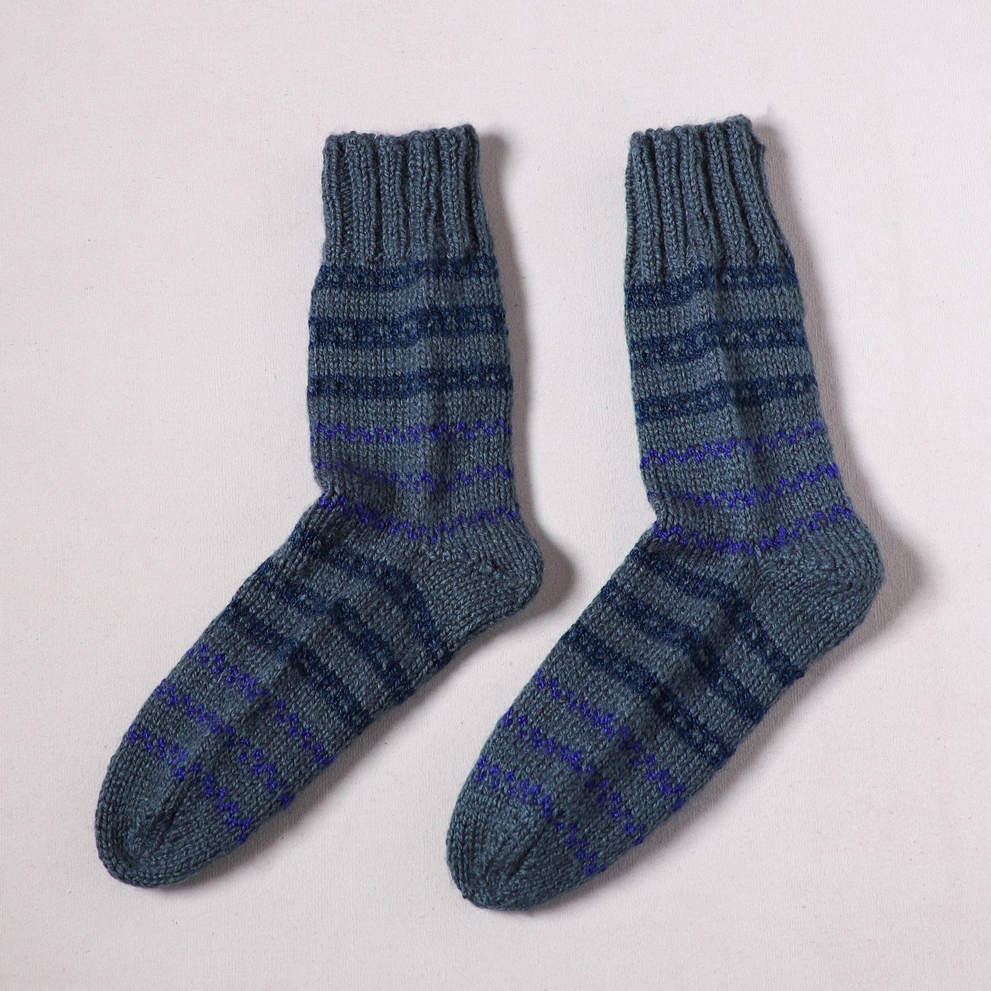 Acrylic Woolen Socks for Winter, Hand Knitted in Kumaun (Adults) 54