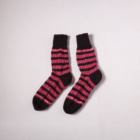 Acrylic Woolen Socks for Winter, Hand Knitted in Kumaun (Adults) 56
