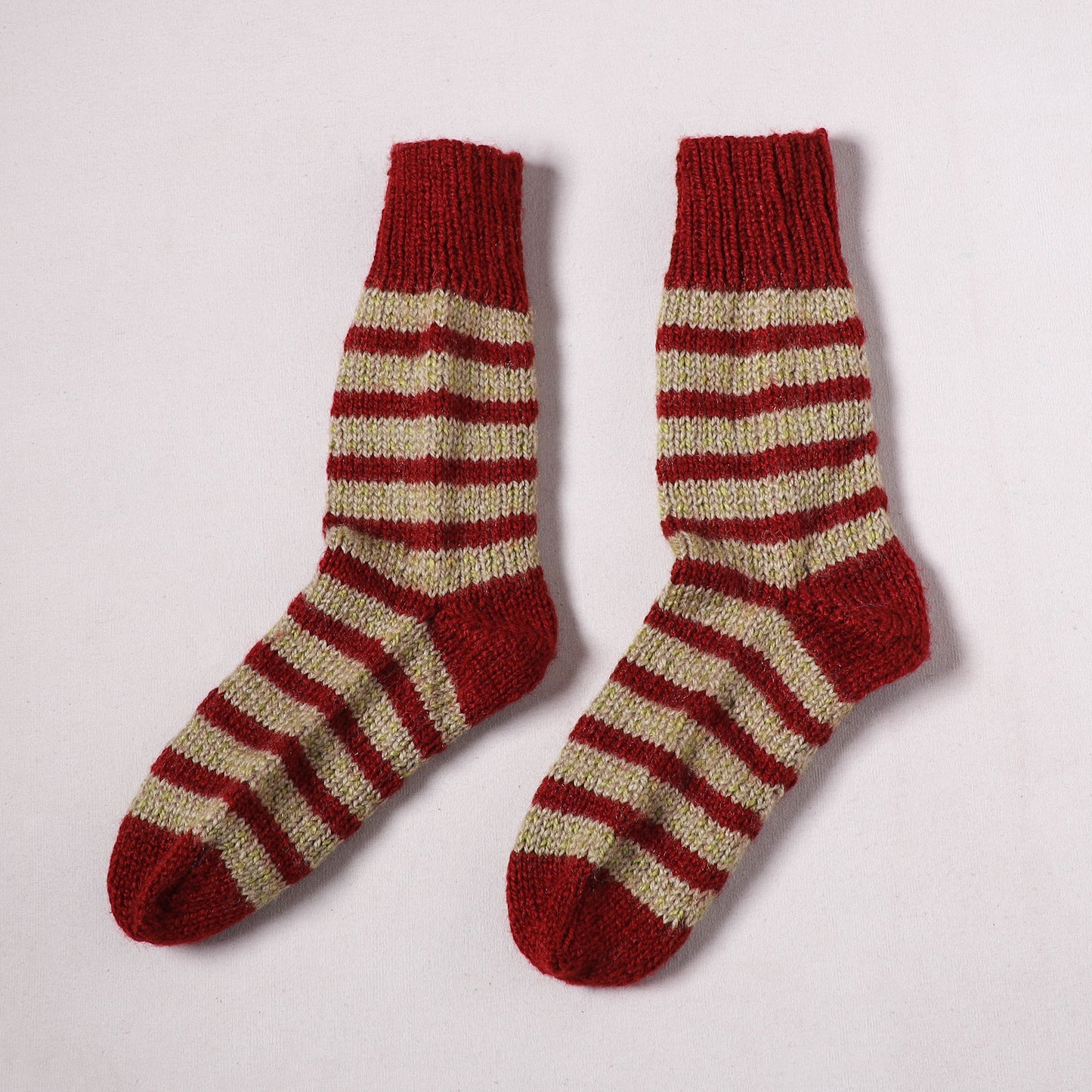 Acrylic Woolen Socks for Winter, Hand Knitted in Kumaun (Adults) 58