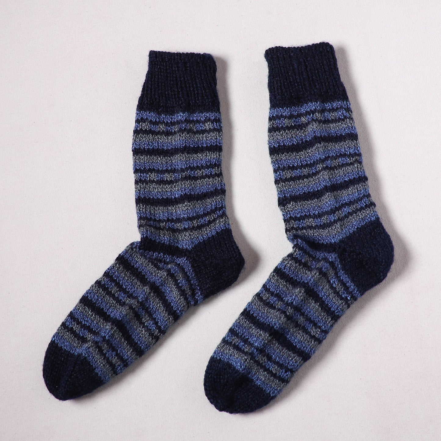 Acrylic Woolen Socks for Winter, Hand Knitted in Kumaun (Adults) 62