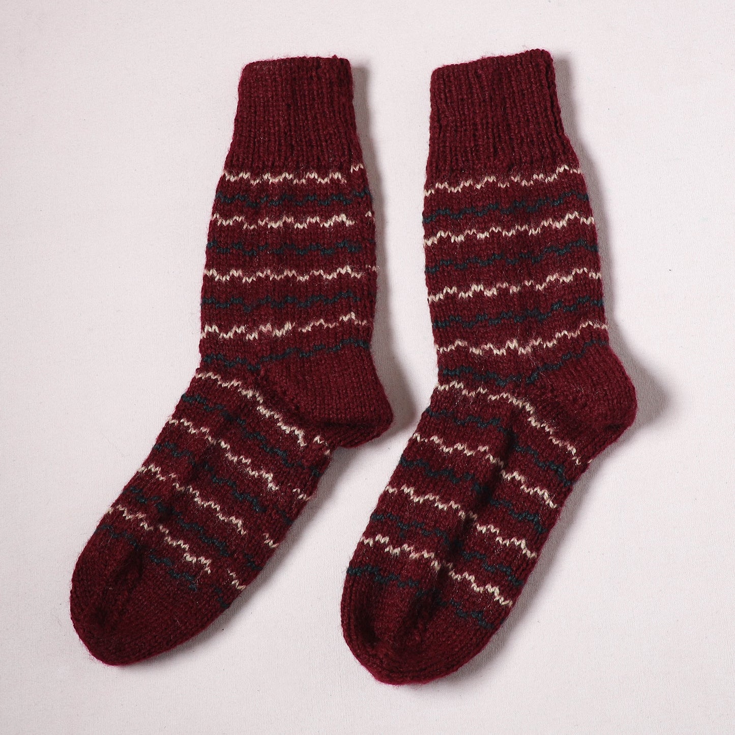 Acrylic Woolen Socks for Winter, Hand Knitted in Kumaun (Adults) 74