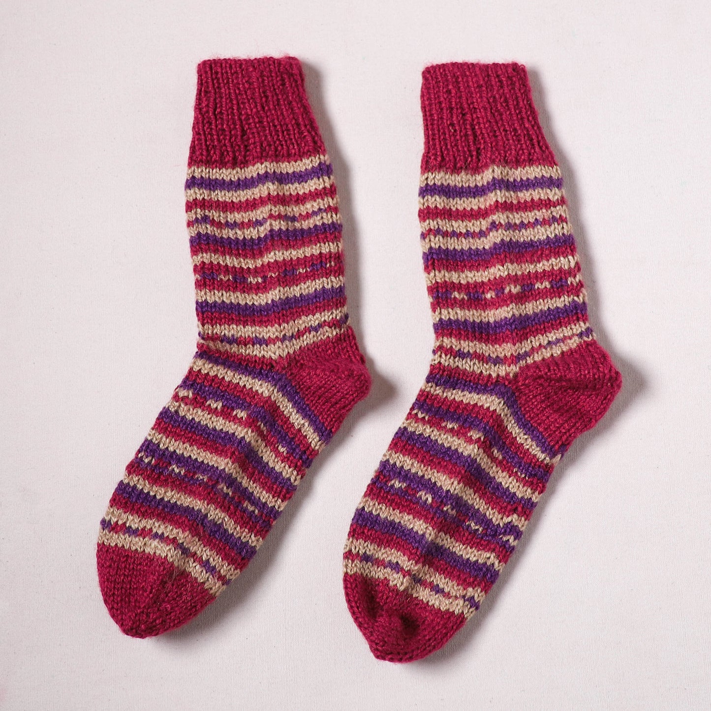 Acrylic Woolen Socks for Winter, Hand Knitted in Kumaun (Adults) 87