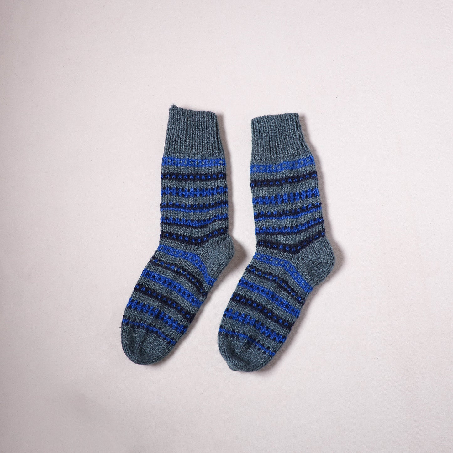 Acrylic Woolen Socks for Winter, Hand Knitted in Kumaun (Adults) 78