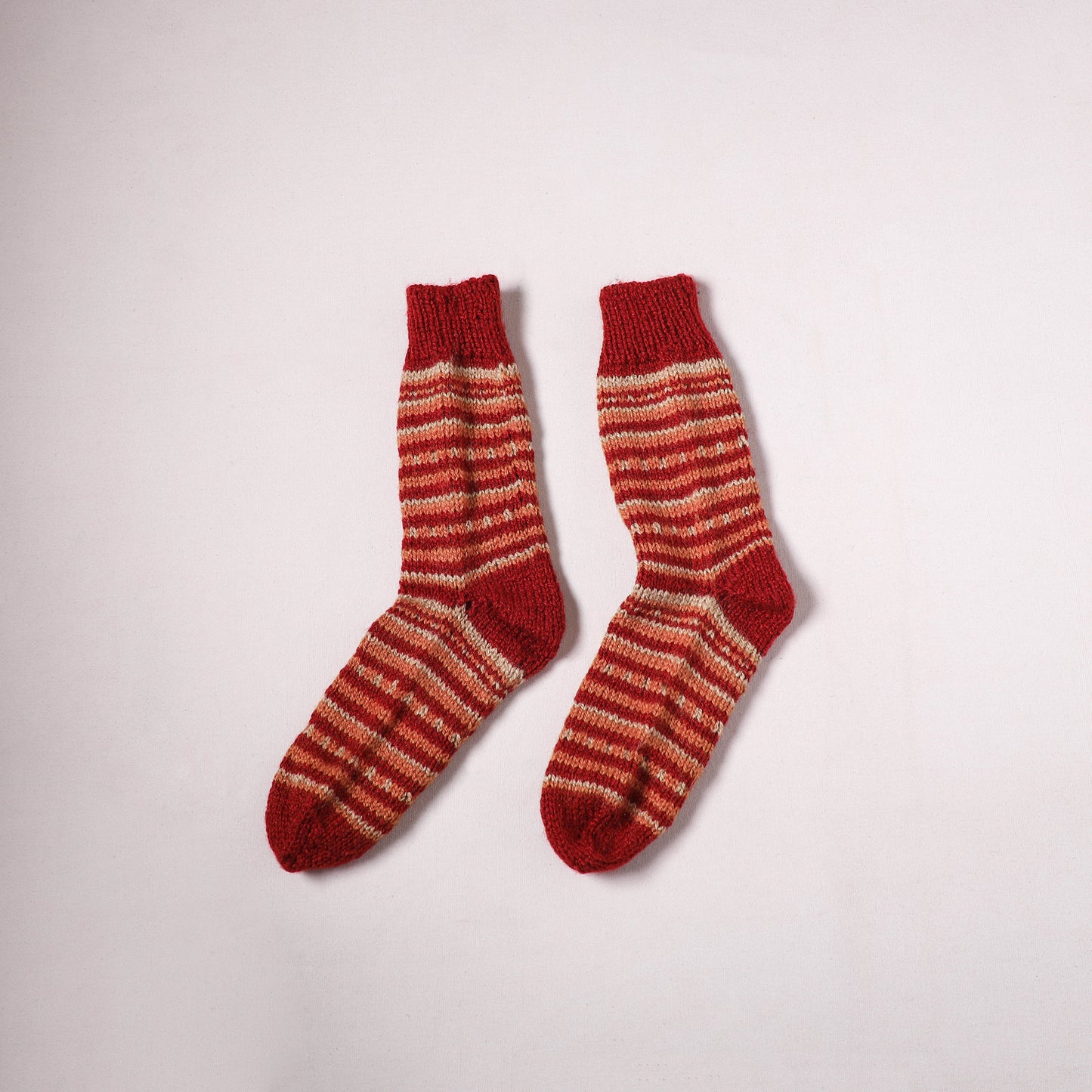 Acrylic Woolen Socks for Winter, Hand Knitted in Kumaun (Adults) 82