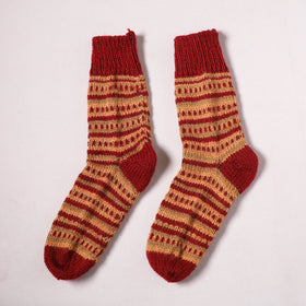 Acrylic Woolen Socks for Winter, Hand Knitted in Kumaun (Adults) 86
