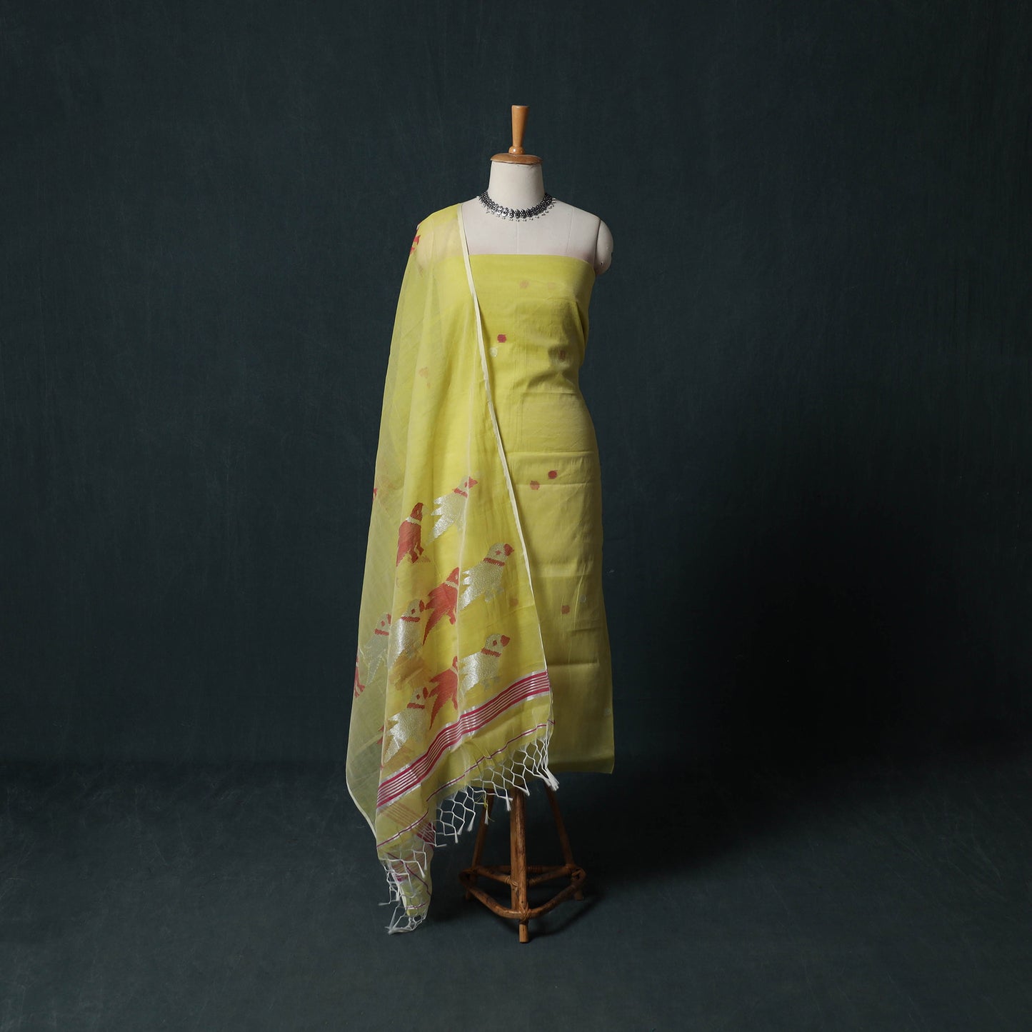 Jamdani Pure Handloom Muslin 2pc Unstitched Dress Material Kurta Set 22