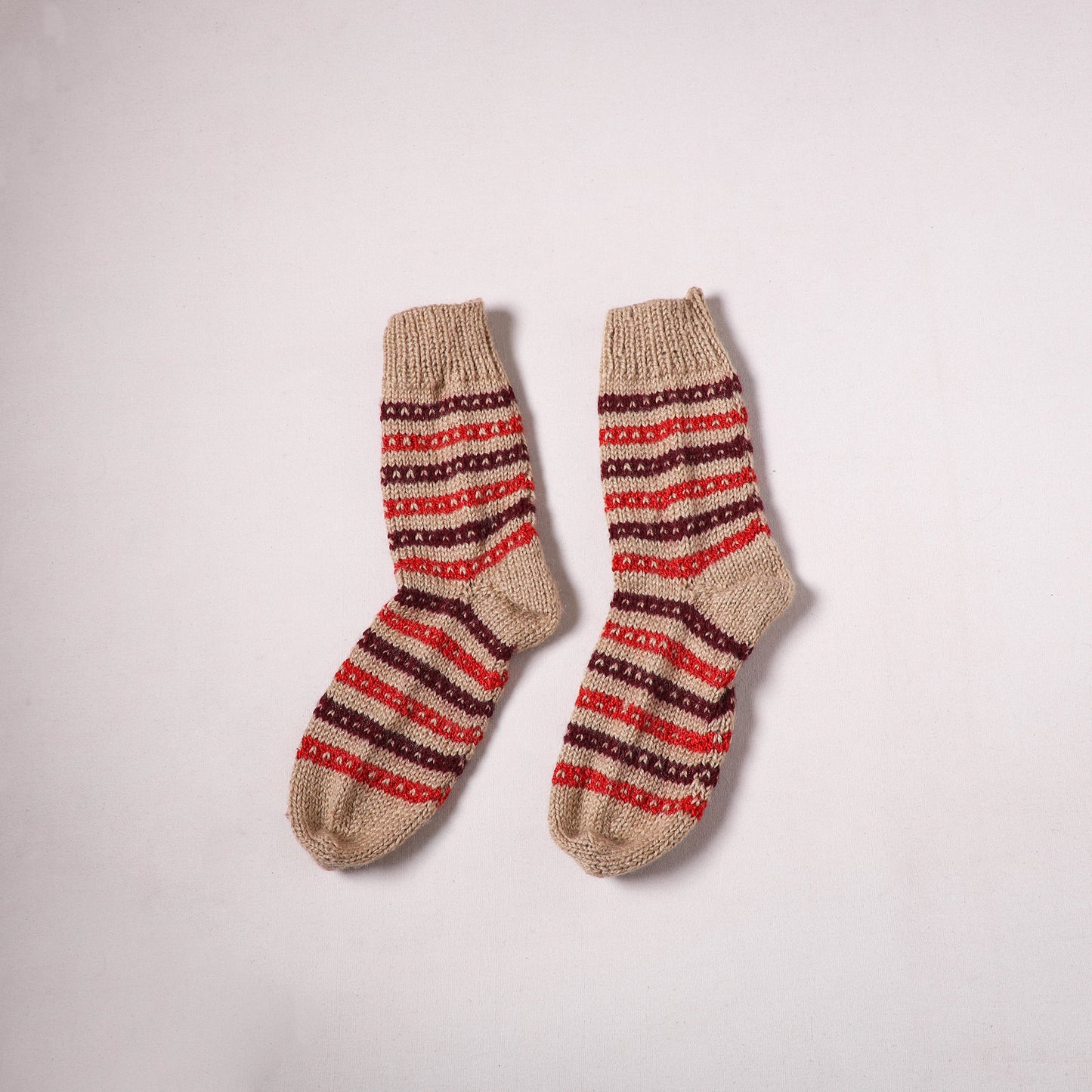 Acrylic Woolen Socks for Winter, Hand Knitted in Kumaun (Adults) 91