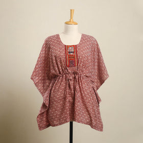 Buy Red Bagh Cotton Kaftan with Desert Thread Embroidery