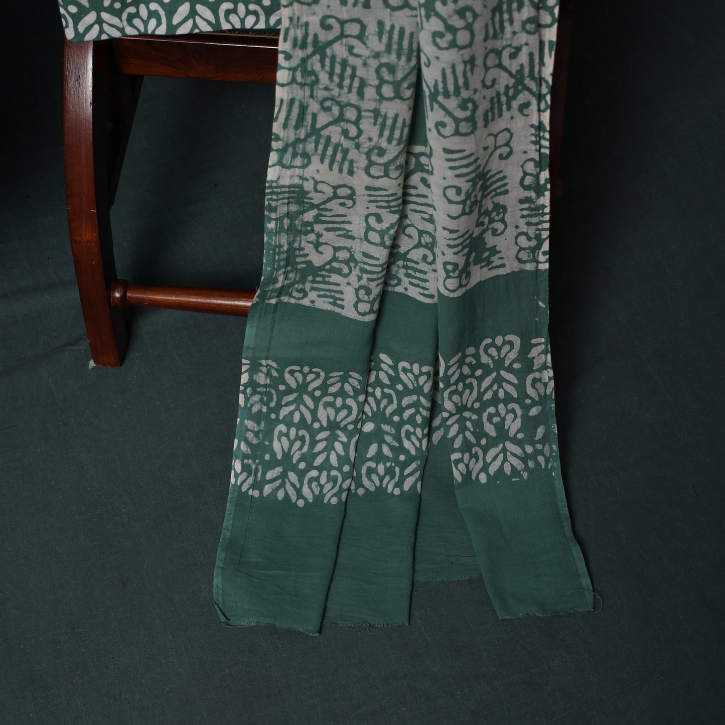 Hand Batik Print Cotton 3pc Unstitched Dress Material Suit Set 02
