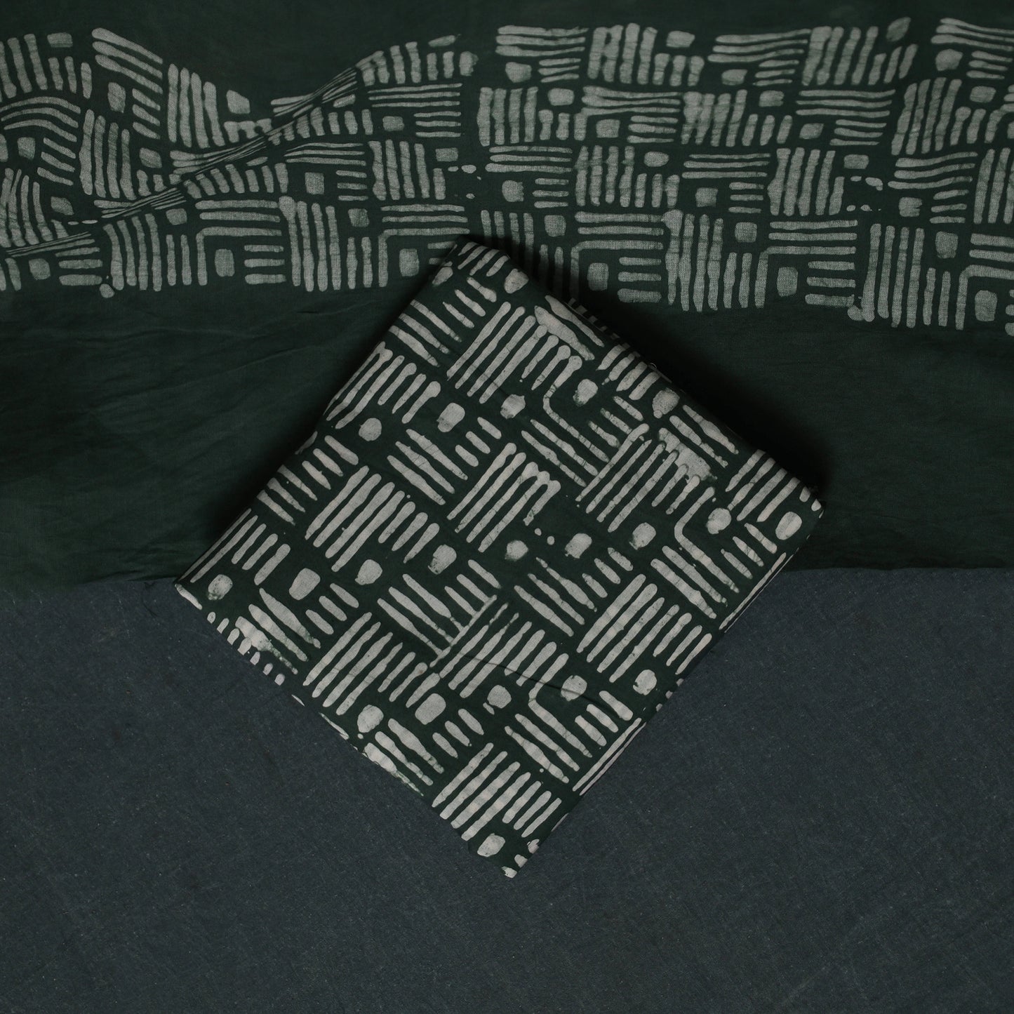 Hand Batik Print Cotton 3pc Unstitched Dress Material Suit Set 06