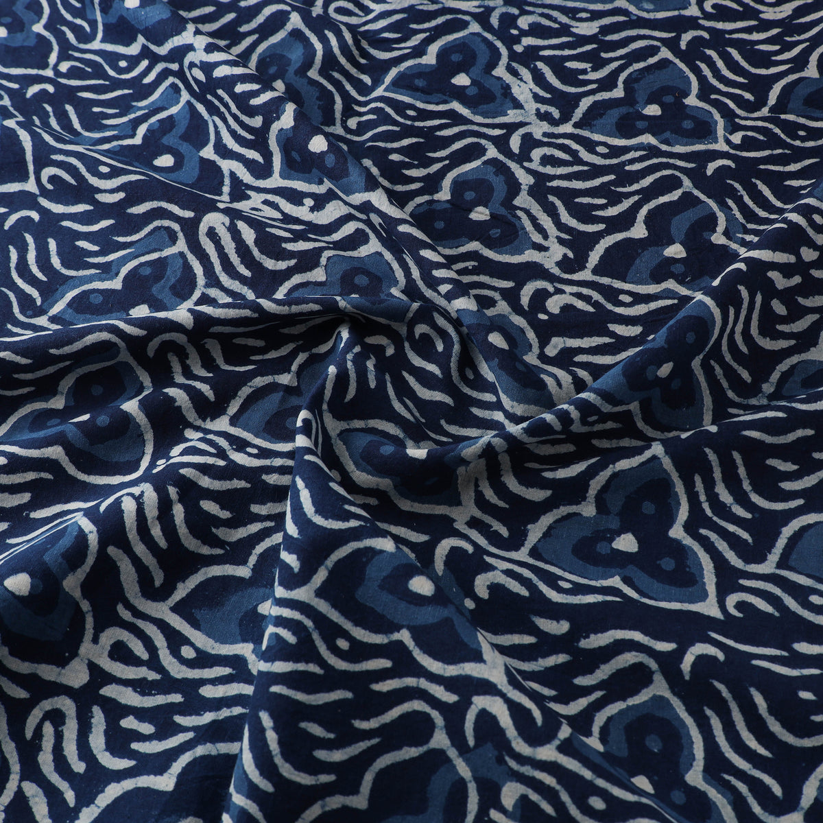 Hand block natural dyed cotton bagru print indigo fabric 04