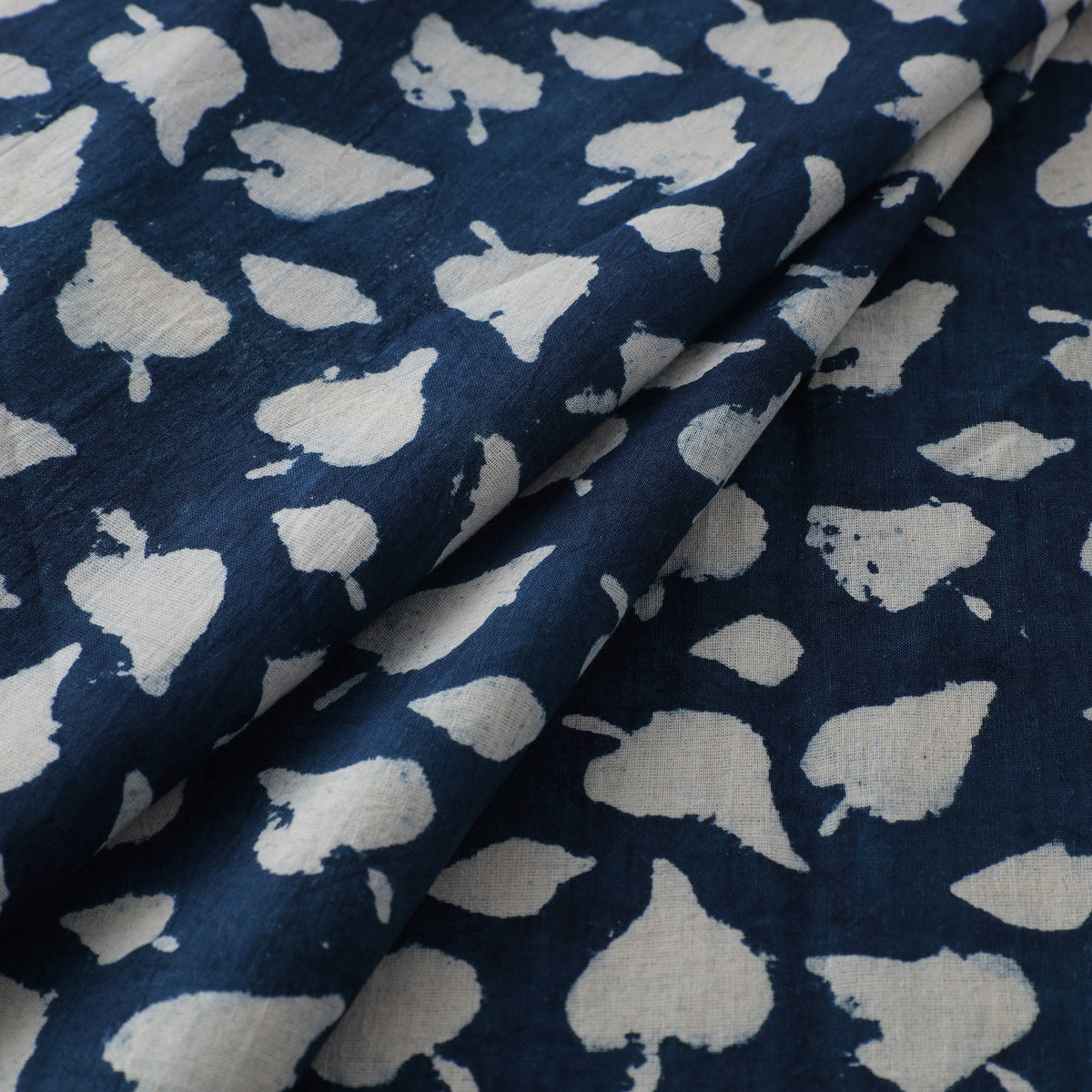 Hand block natural dyed cotton bagru print indigo fabric 13