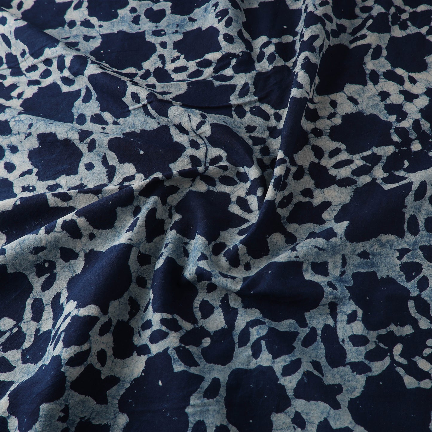 Hand Block Natural Dyed Cotton Bagru Print Indigo Fabric 14